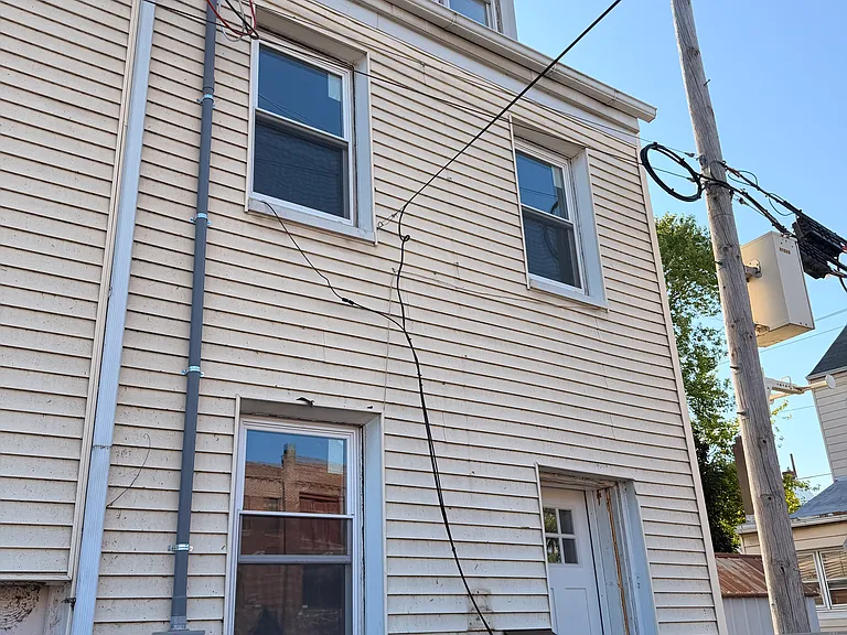 536 N Brick St — Photo 1