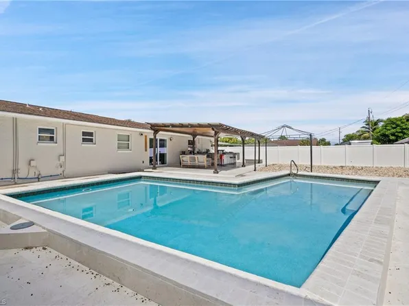 19121 Acorn RD, FORT MYERS, FL 33967
