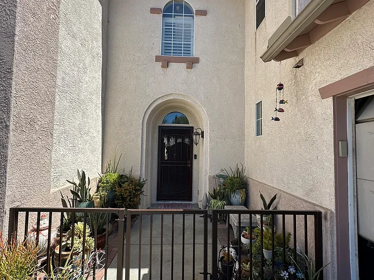 1524 Saran Ct — Photo 19