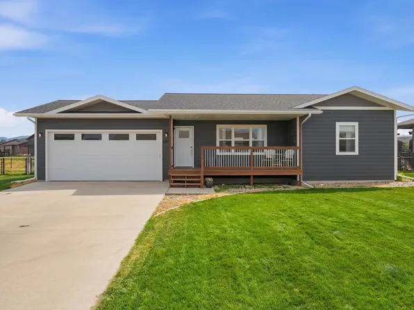 3842 Ward Ave, Spearfish, SD 57783