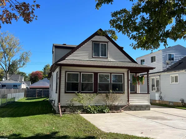 39264 Muffatt St, Harrison Township, MI 48045