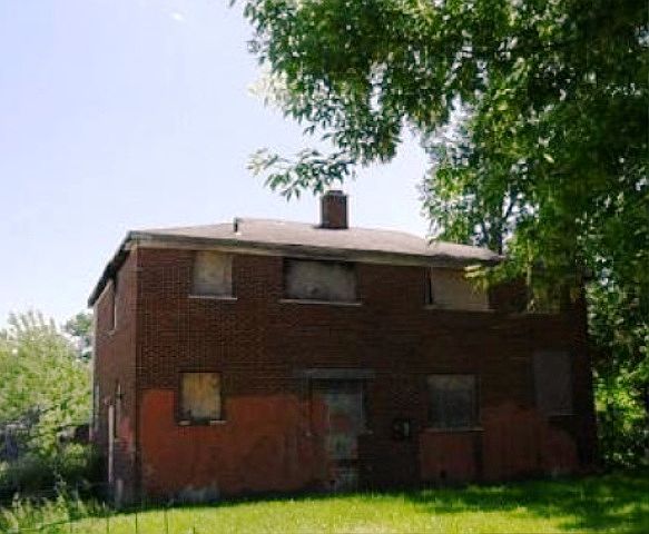 2nd image of 6 W Hildale