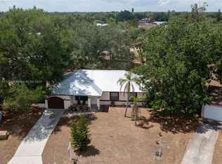 4007 Albany Rd, Labelle, FL 33935