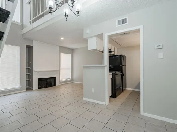 7152 Fair Oaks Ave, Dallas, TX