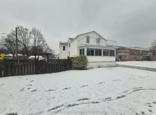 5561 Dorchester Rd, Niagara Falls, ON L2G 5S2