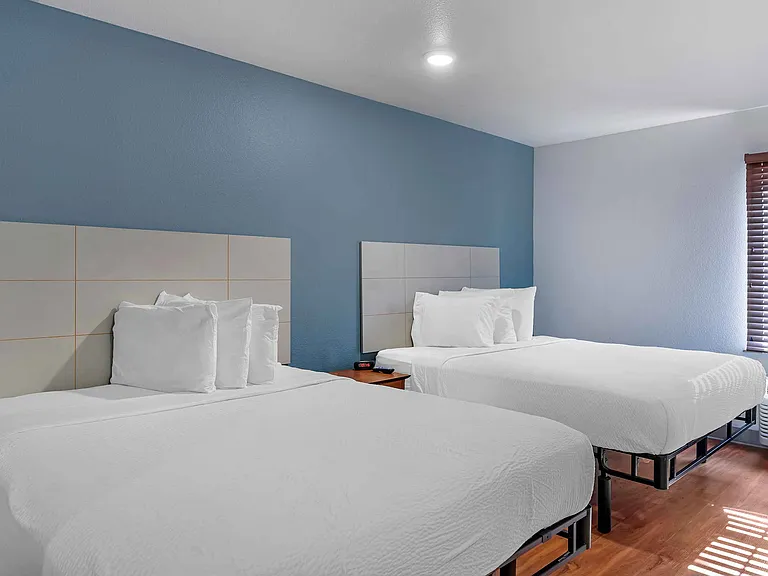 Studio Suite - 2 Queen Beds