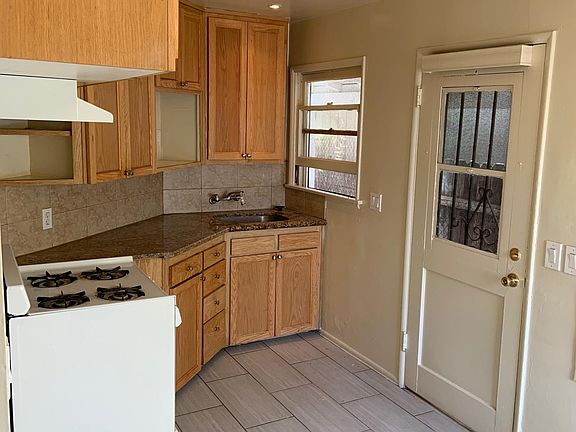 5th image of 424 W Olive Ave #1/2