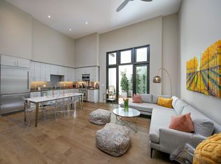 18 W Victoria St, Santa Barbara, CA 93101