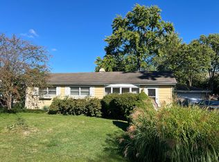 1841 Western Ave, Northbrook, IL