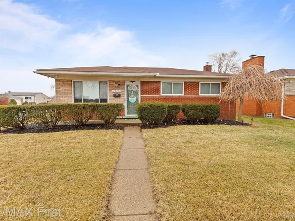 27709 Cosgrove Dr, Warren, MI 48092
