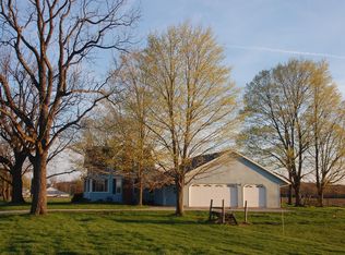 54144 Flatbush Rd, Colon, MI 49067