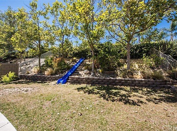 4th image of 35 Cayman Brac