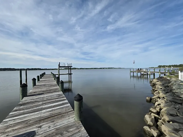 22931 Steele Dr — Photo 44