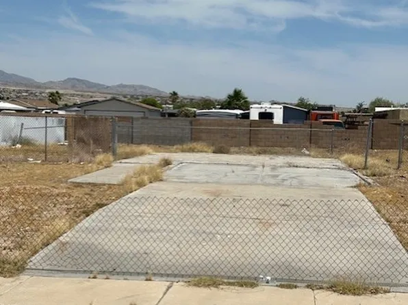 919 Brill Dr, Bullhead City, AZ 86442
