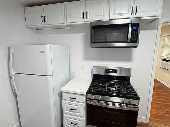 2nd image of 5327 Kinston Ave #5333