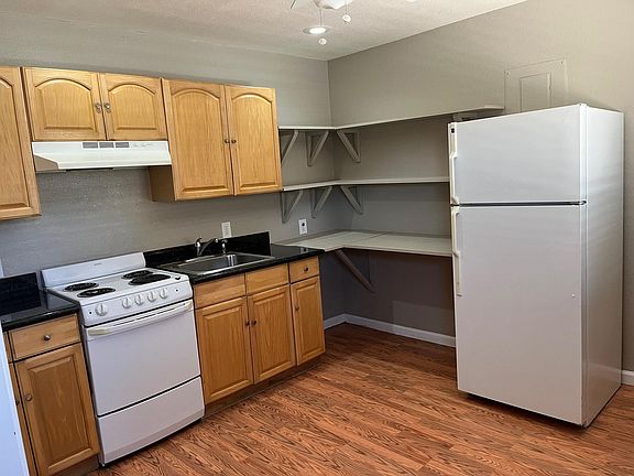 Separate kitchen area