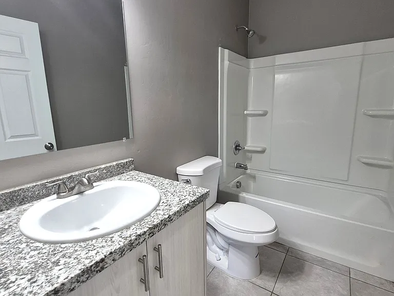 4957 N Sunrise Ave #2 — Photo 10