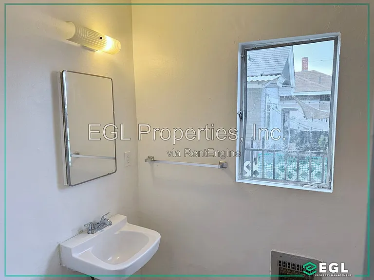 1211 N New Hampshire Ave #3 — Photo 7