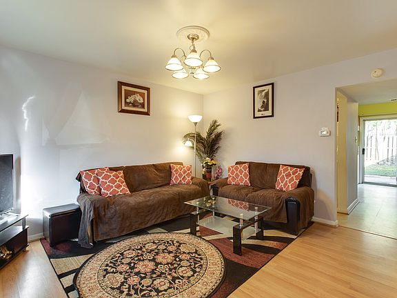 3rd image of 2115 Ferguson Pl