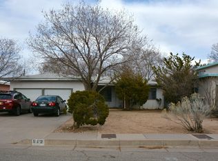 512 Sierra Dr SE, Albuquerque, NM 87108