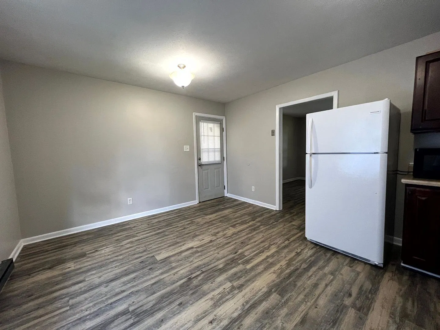 6593 Stillwater ~ Emerald Gardens — Photo 4