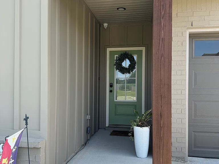 105 Gilded Ln — Photo 4