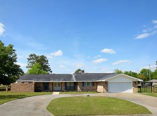 3009 Fairway Dr, Picayune, MS 39466