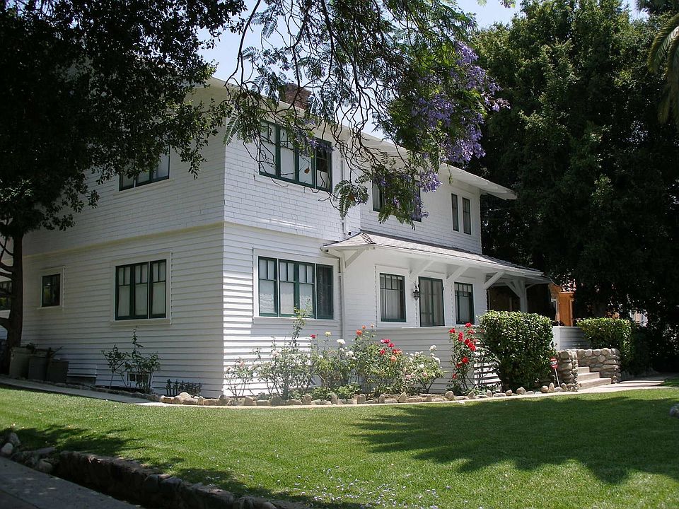 One of a kind - Altadena