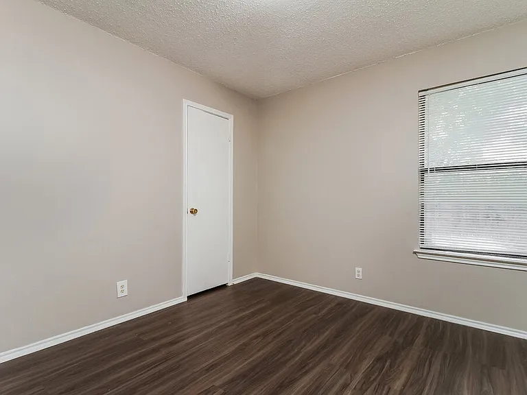 6122 Ashley Spgs — Photo 14