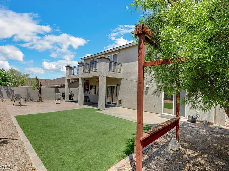 71 La Laguna St — Photo 40