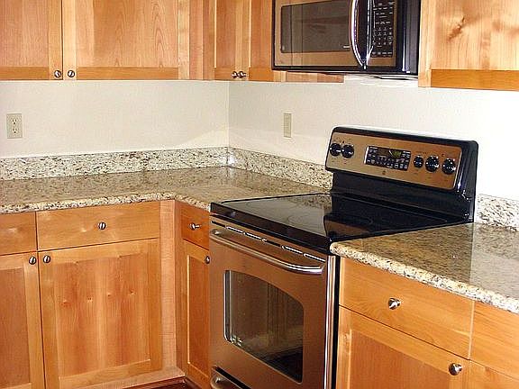 Granite & Stainless Steel