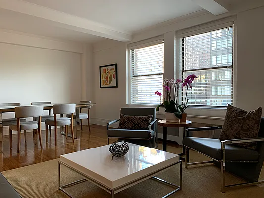 Rented by Oxford Property Group | media 34