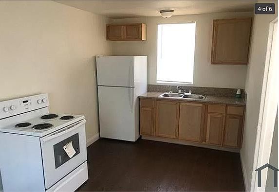 2nd image of 409 W Van Buren Ave #7