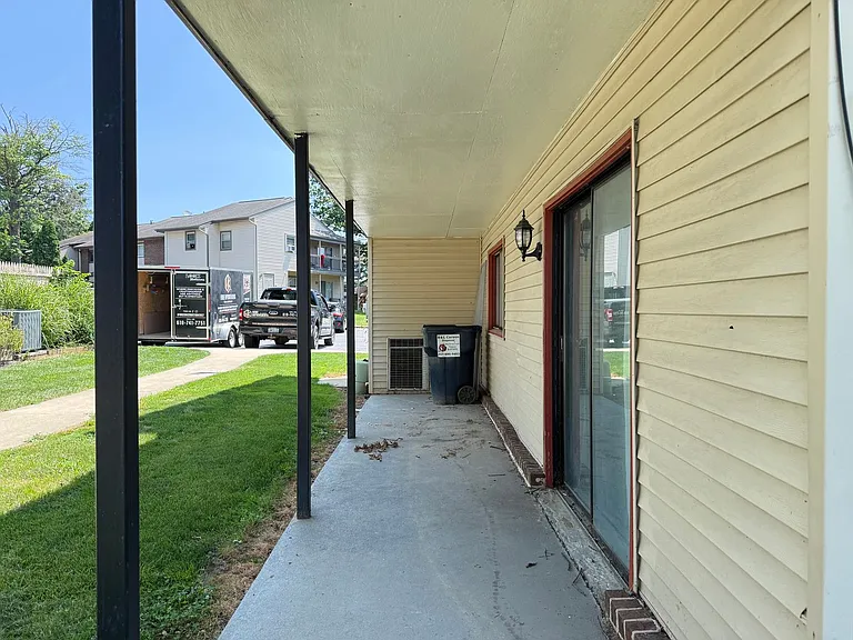 359 Greenland Dr — Photo 22