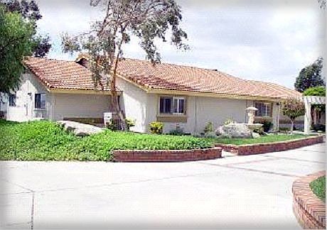 Entertainer Home 5.2 Acres