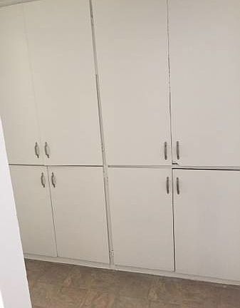 4th image of 921 W Cheryl Dr APT 8