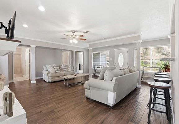 5th image of 25311 White Oak Ln