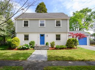 51 Rustlewood Rd, Milton, MA 02186