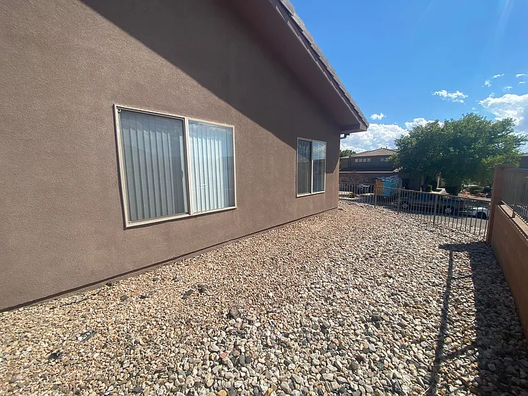 154 S 1250 W — Photo 15