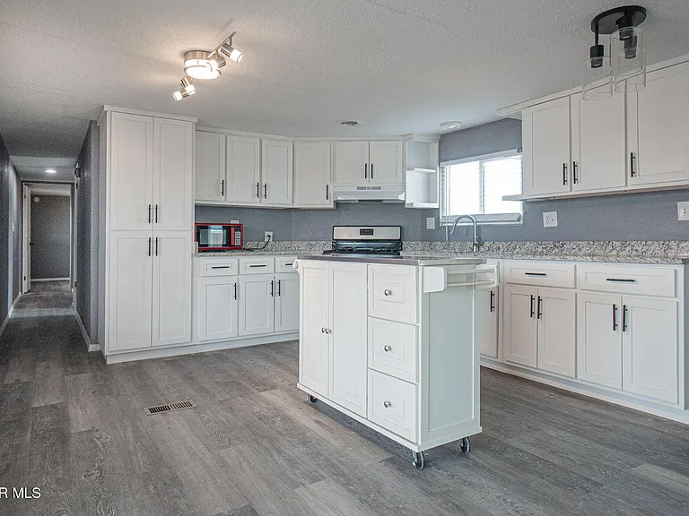 14741 Bocalusa Ave — Photo 3