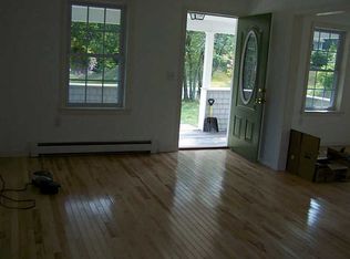 118 Old Shannock Rd, Charlestown, RI 02813