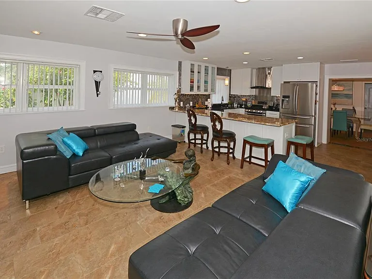 7020 Mango Ave S — Photo 20