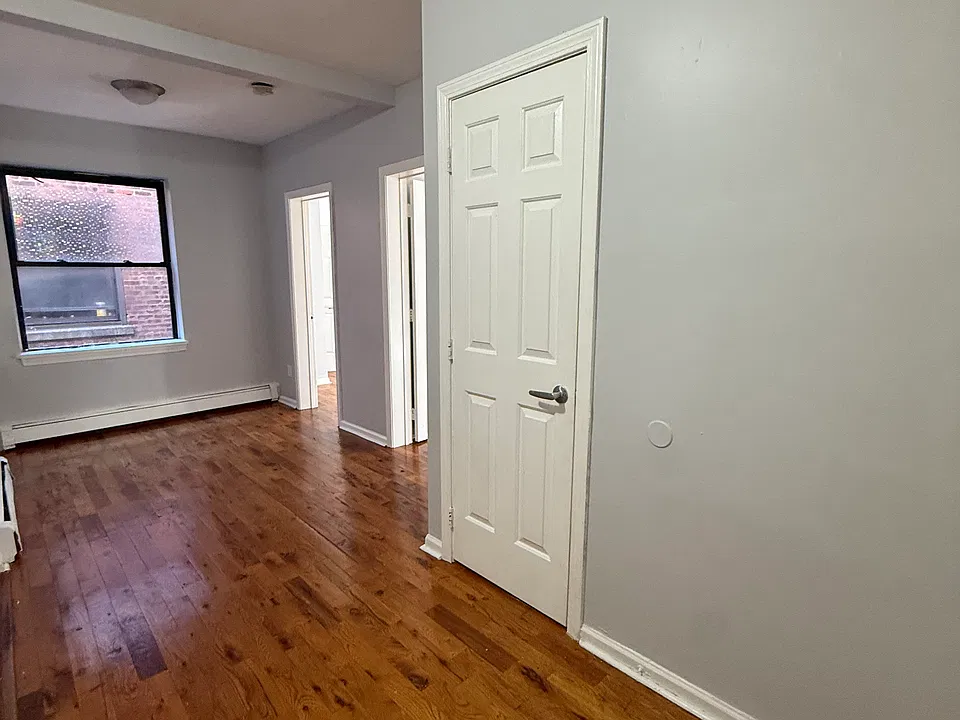 2260 Fairfield Ave #2A