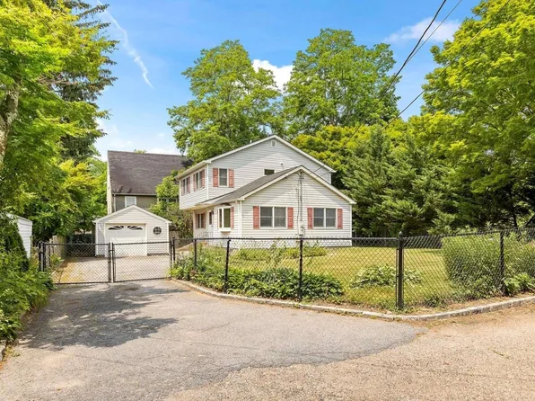 91 Conrad Place, Sea Cliff, NY 11579
