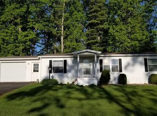 1406 Jonathan Dr, Somerset, PA 15501