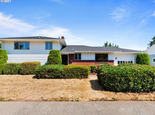 10833 SE Stephens St, Portland, OR 97216