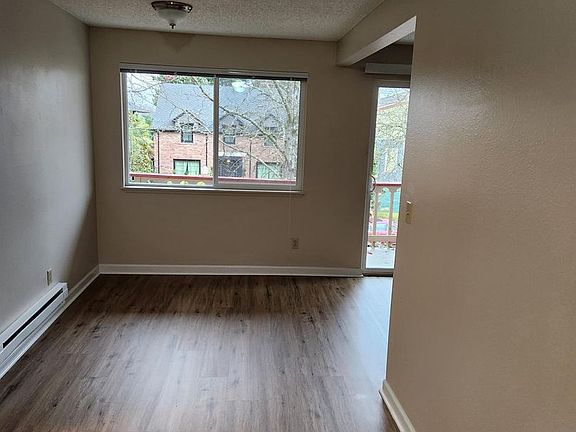 3rd image of 402 N G St APT 18