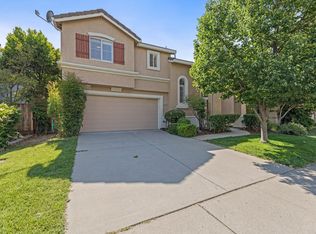 9458 Windrift Ln, Elk Grove, CA 95758