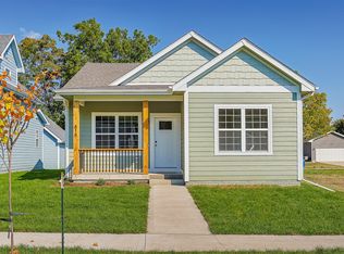 818 E Edison Ave, Des Moines, IA 50315