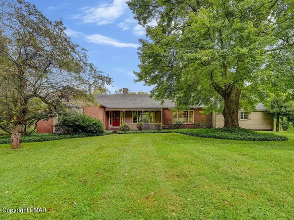 101 Norton Rd, Stroudsburg, PA 18360